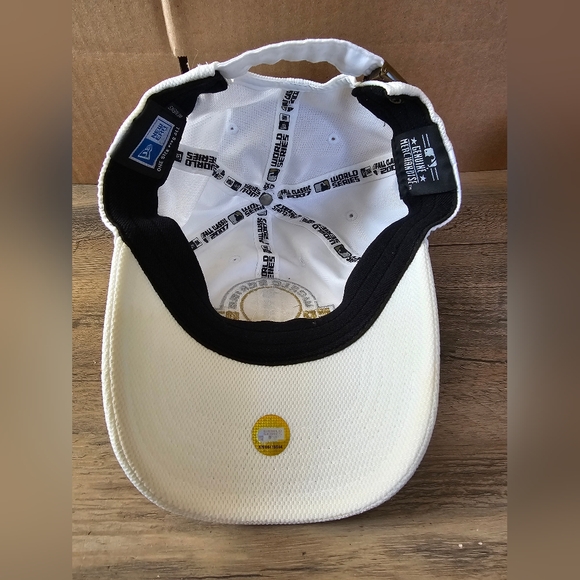 Boston Red Sox 2007 World Series Champions Adjustable Hat New Era MLB - Picture 7 of 9